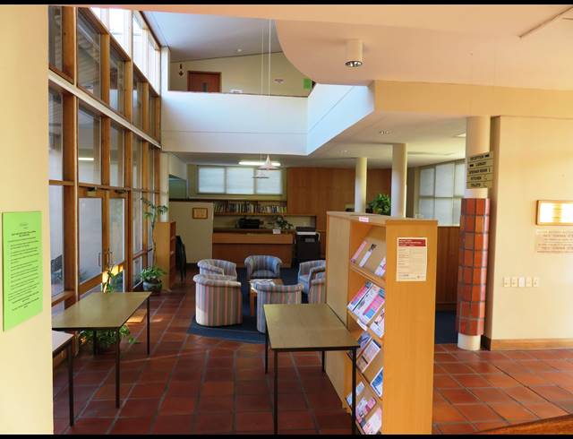 1,520M² BUILDING FOR SALE IN OBSERVATORY